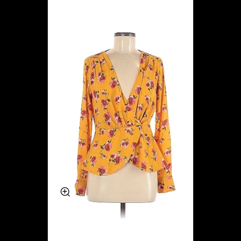Forever 21 floral wrap top